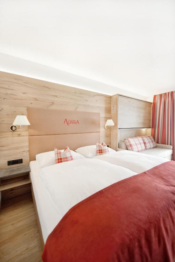Hotel Alpina Superior Pettneu am Arlberg Εξωτερικό φωτογραφία