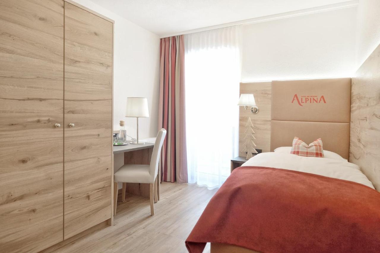 Hotel Alpina Superior Pettneu am Arlberg Εξωτερικό φωτογραφία